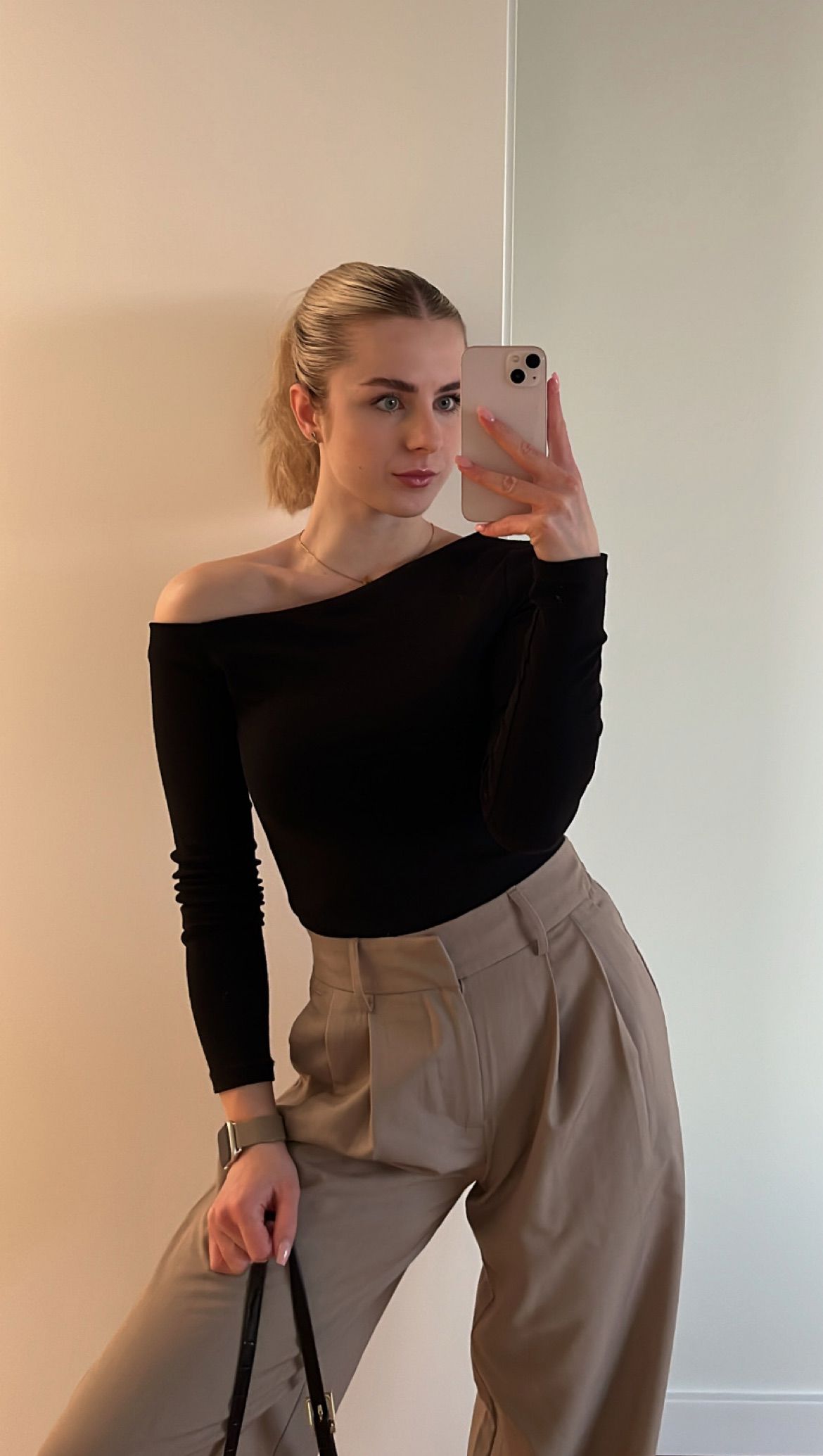 Prosty outfit na wieczorne wyjście