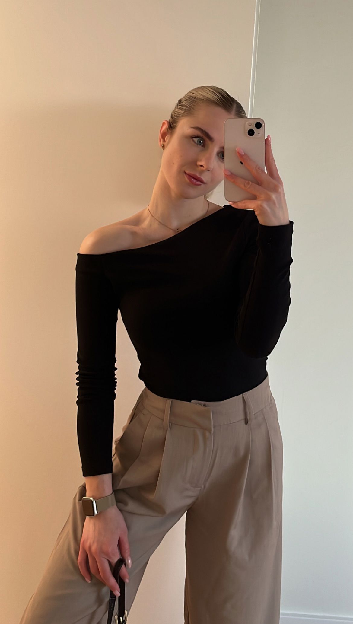 Prosty outfit na wieczorne wyjście