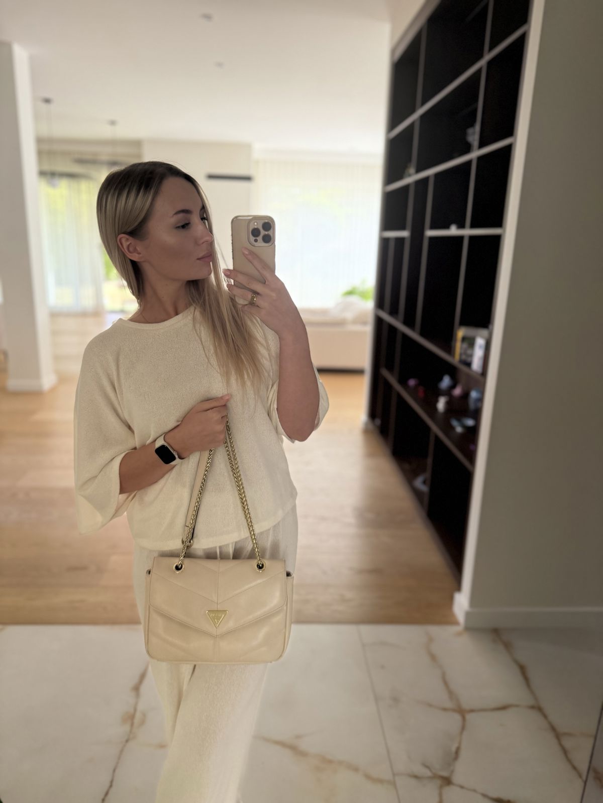 Minimalist chic 