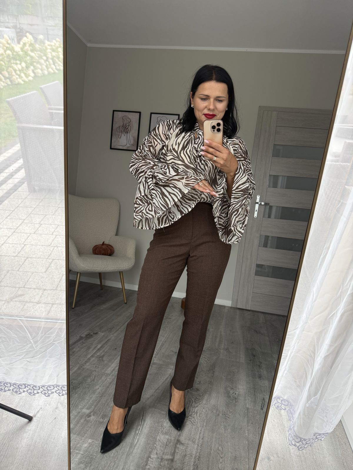 Stylizacja do pracy lub na wyjście 